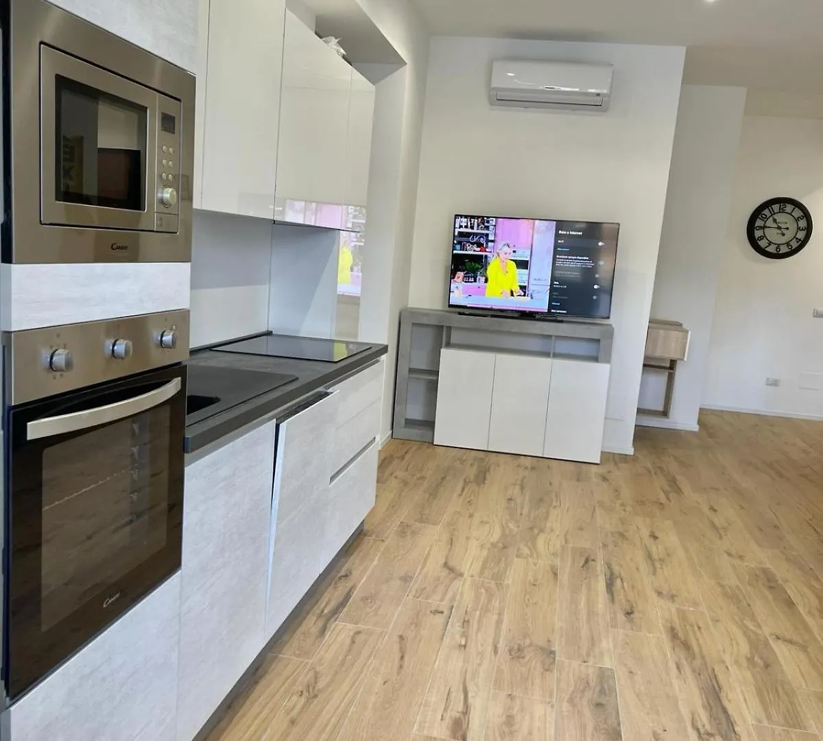 Appartamento Pm 34 Viale Imperatore Guest House - 50 Mt From Metro San Paolo