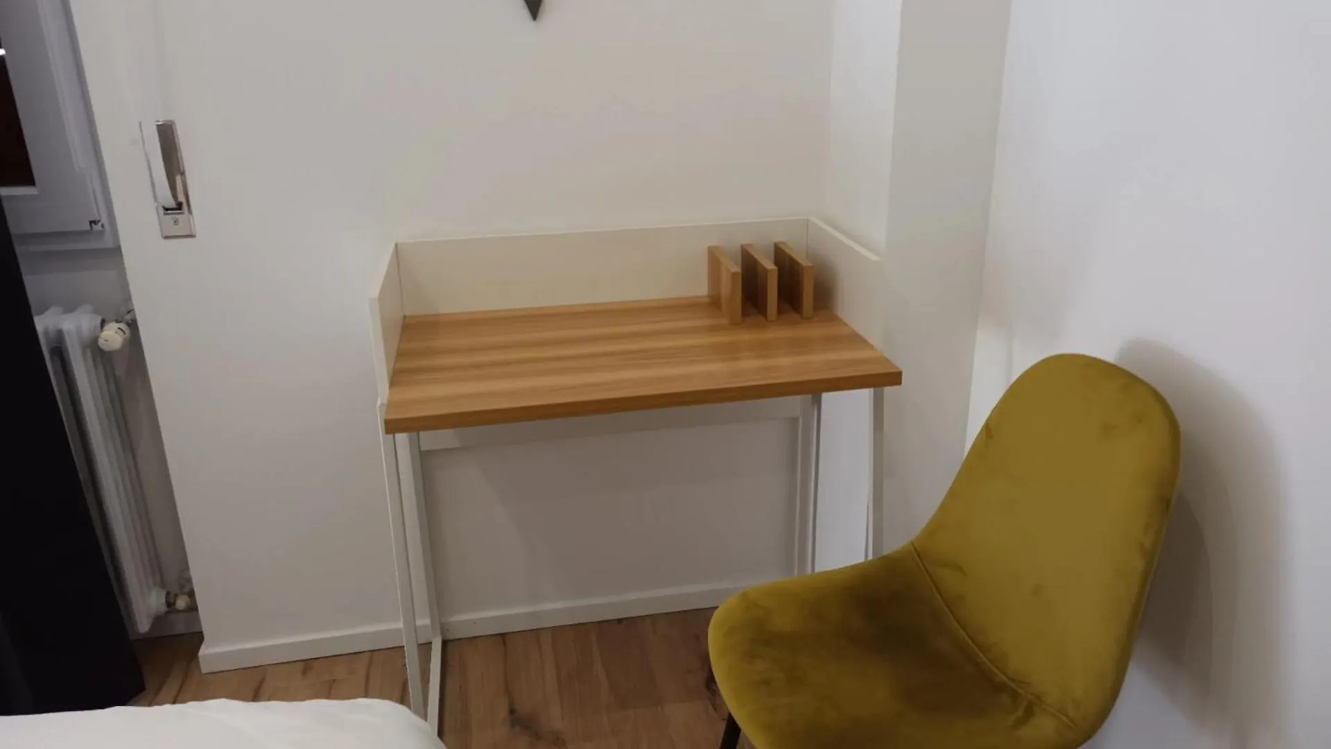 Appartamento Pm 34 Viale Imperatore Guest House - 50 Mt From Metro San Paolo